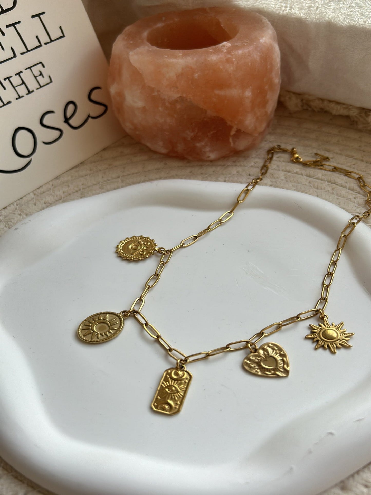 Collier charms