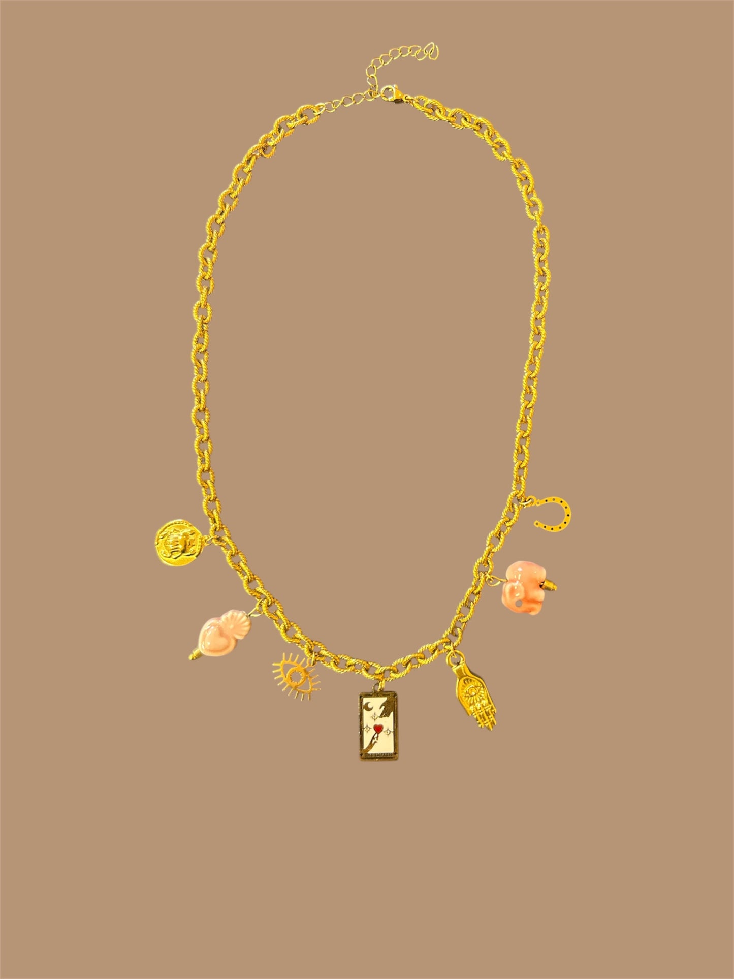 Collier charms
