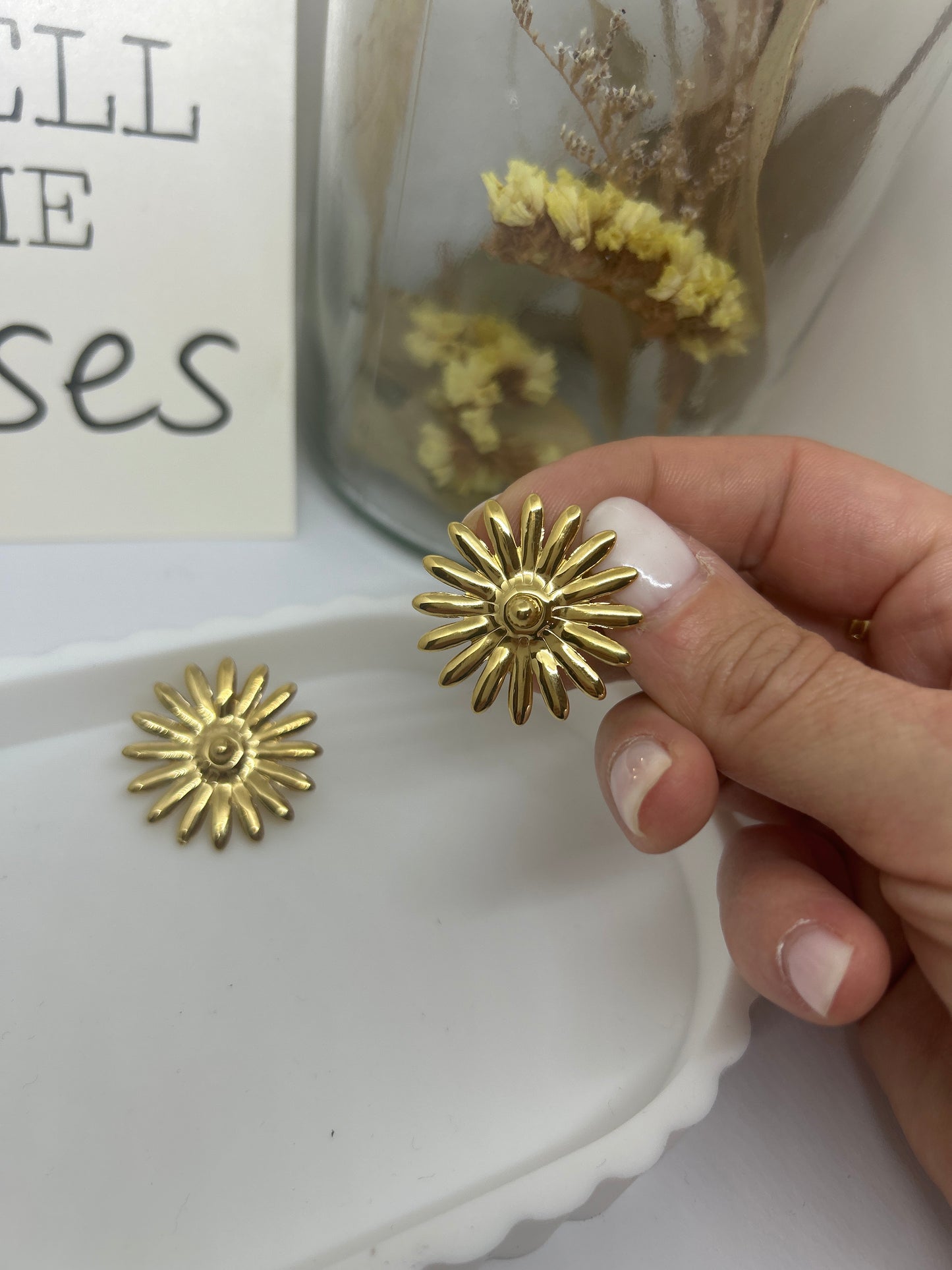 Boucles d’oreilles Flora acier inoxydable forme marguerite