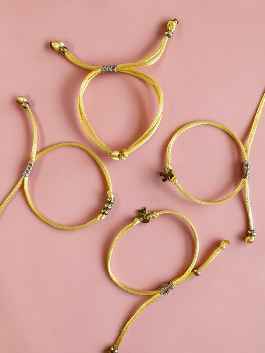 Bracelet Cordon Satiné & Acier Inoxydable 🌟