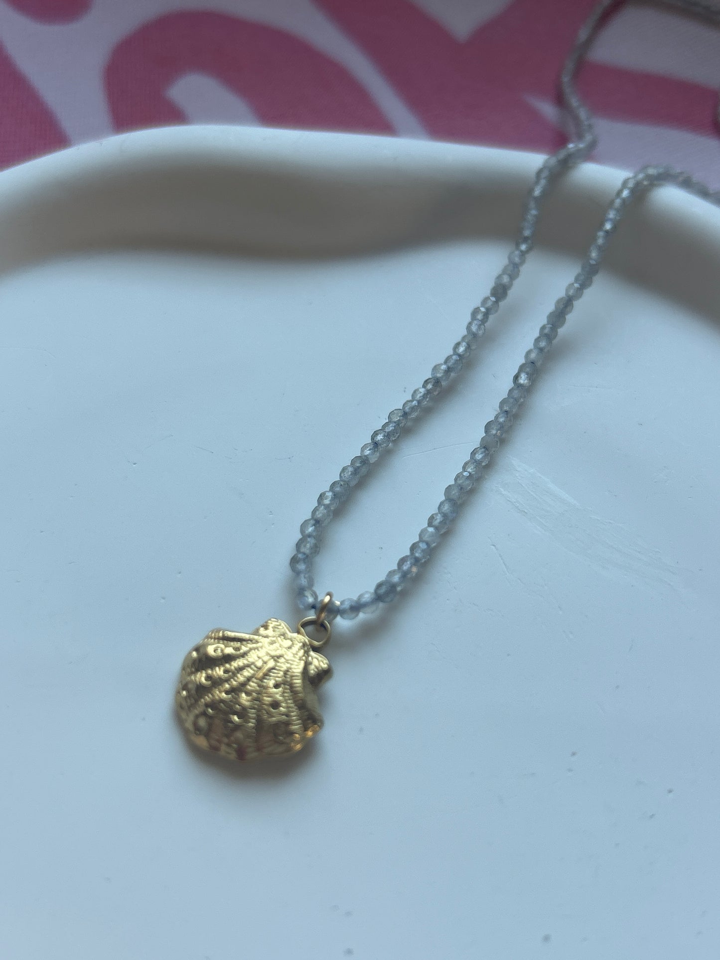 collier pierres Pénélope