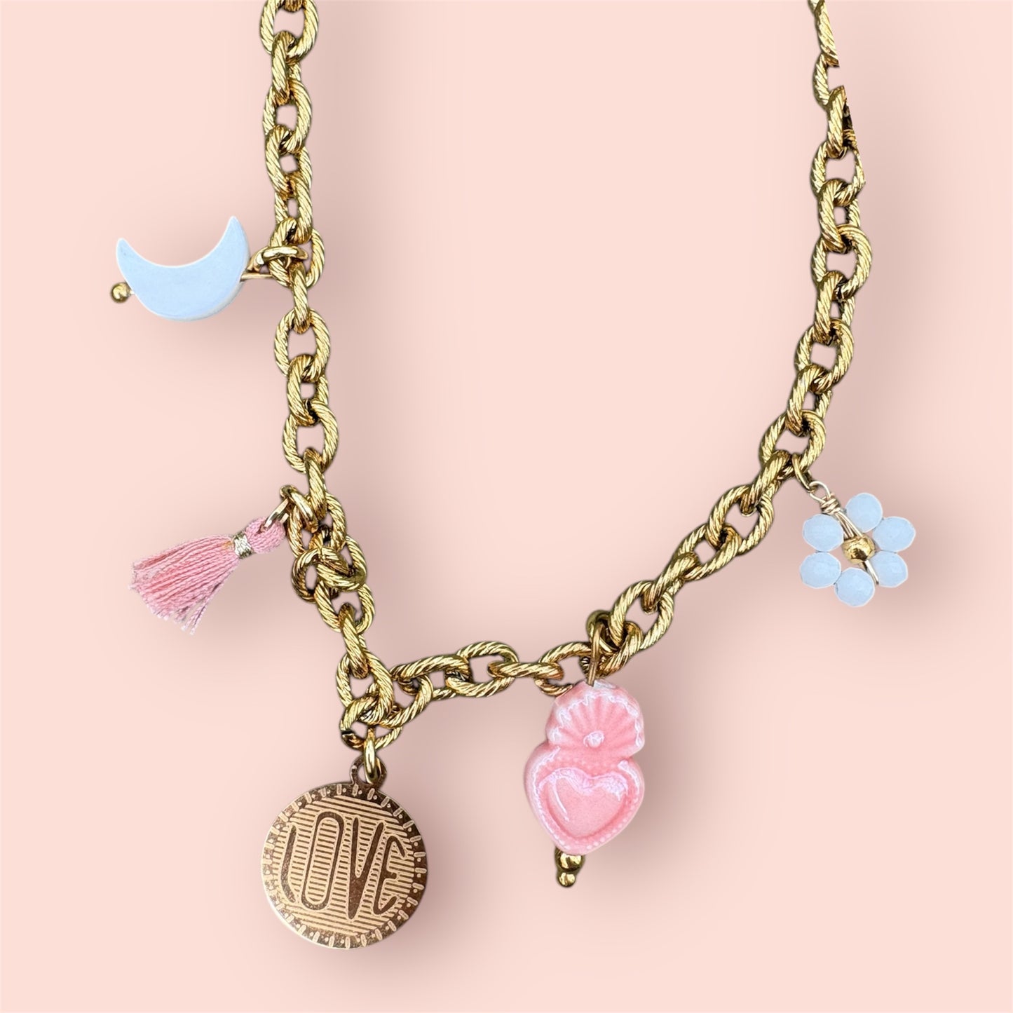 Collier love charms