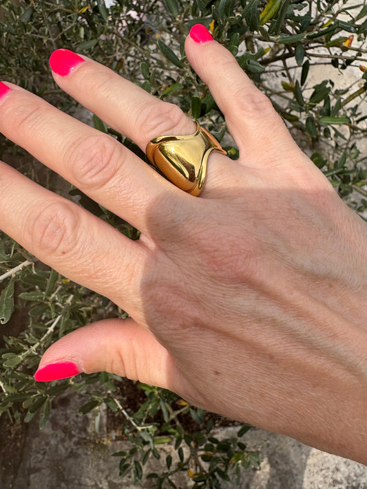 Bague Wave – Acier Inoxydable Doré