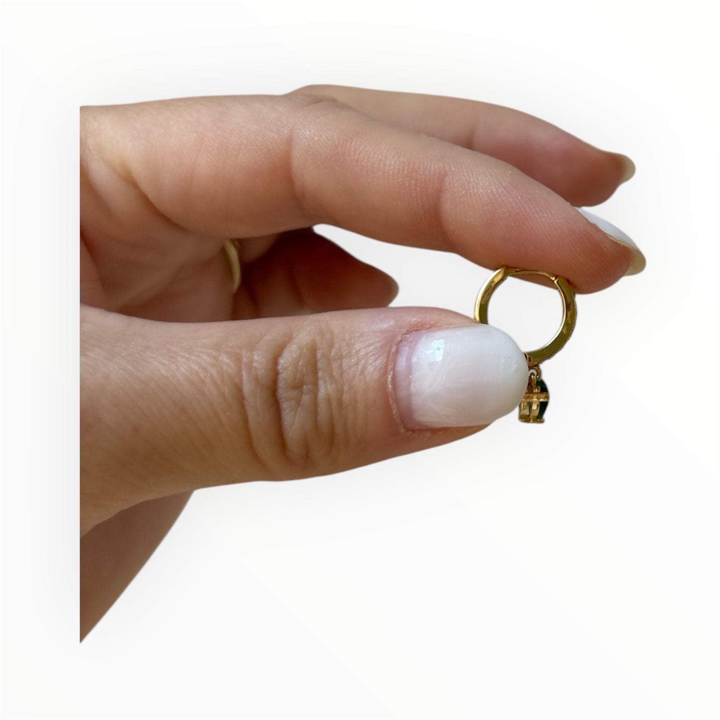 Boucles d’oreilles créoles cœur émeraude – Acier inoxydable doré