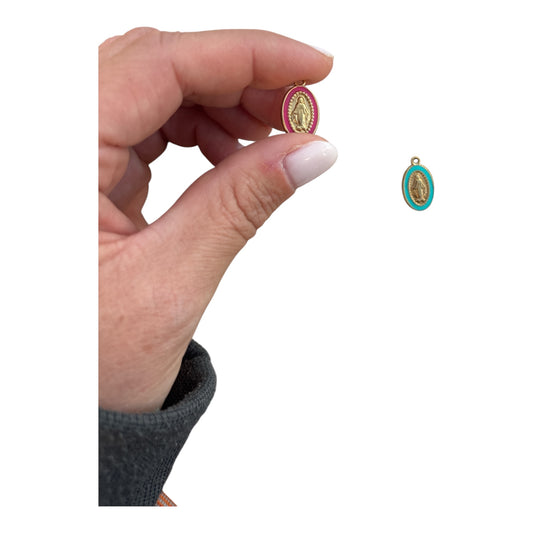 Charm Médaille Vierge colorée