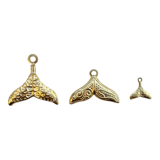 Charm queue de baleine doré en acier inoxydable By Maryon – 3 modèles