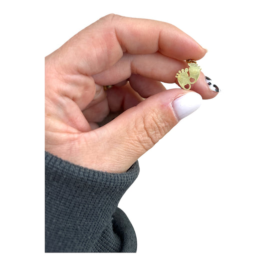 Charm Petits pieds doré en acier inoxydable – Symbole de tendresse et de famille