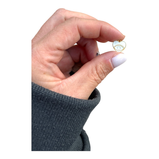 Charm Cœur avec Œil protecteur doré en acier inoxydable – Symbole d’amour et de protection