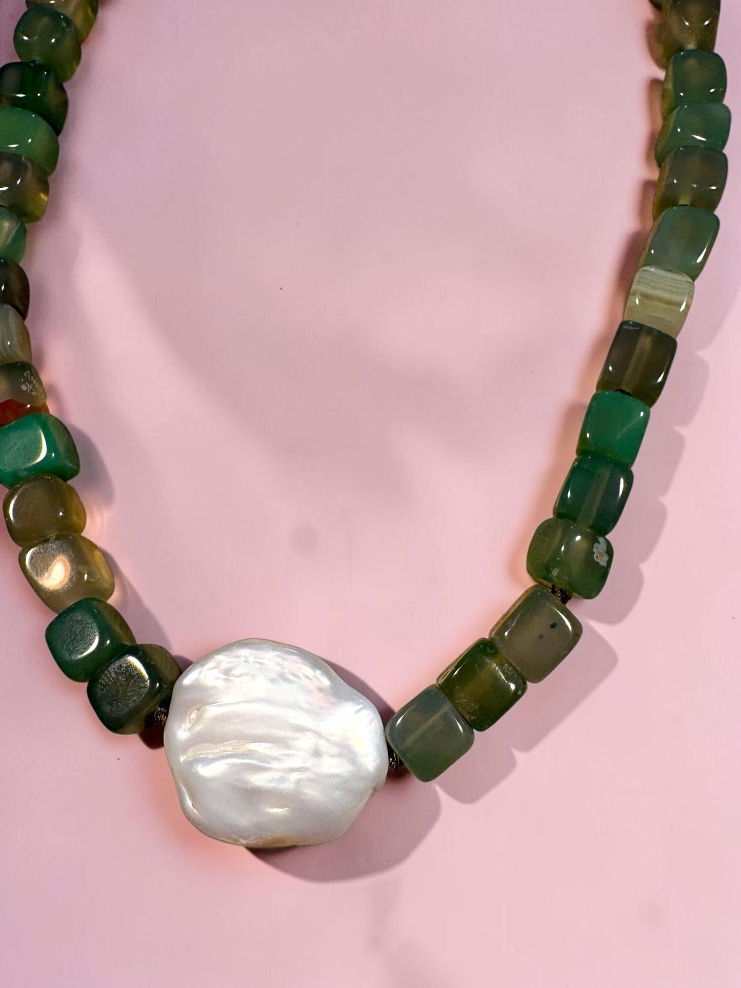 Collier Nacre – Pierre Naturelle & Perle d’Eau Douce