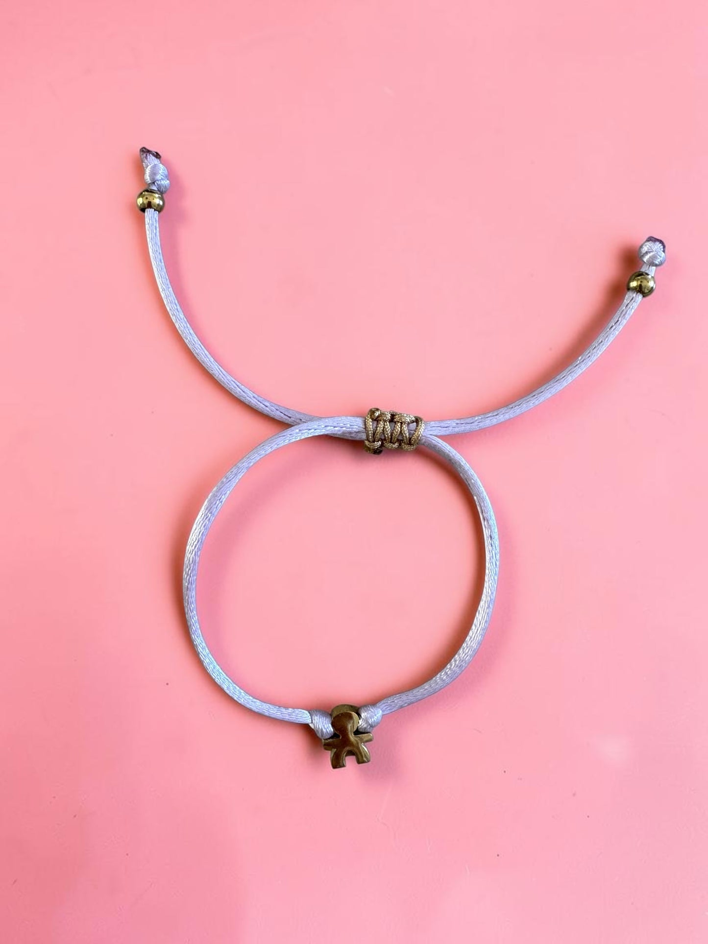 Bracelet Cordon Satiné & Acier Inoxydable 🌟