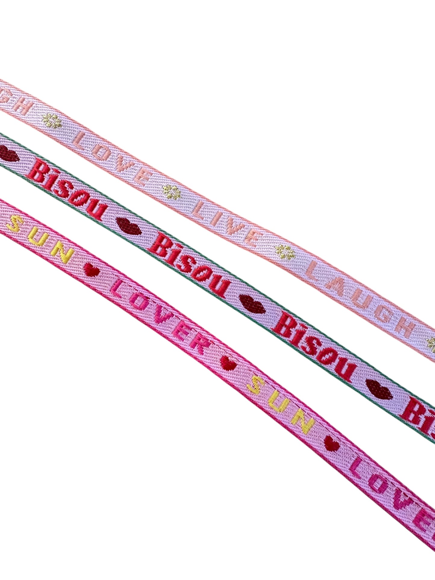Lot de bracelets à message good vibes