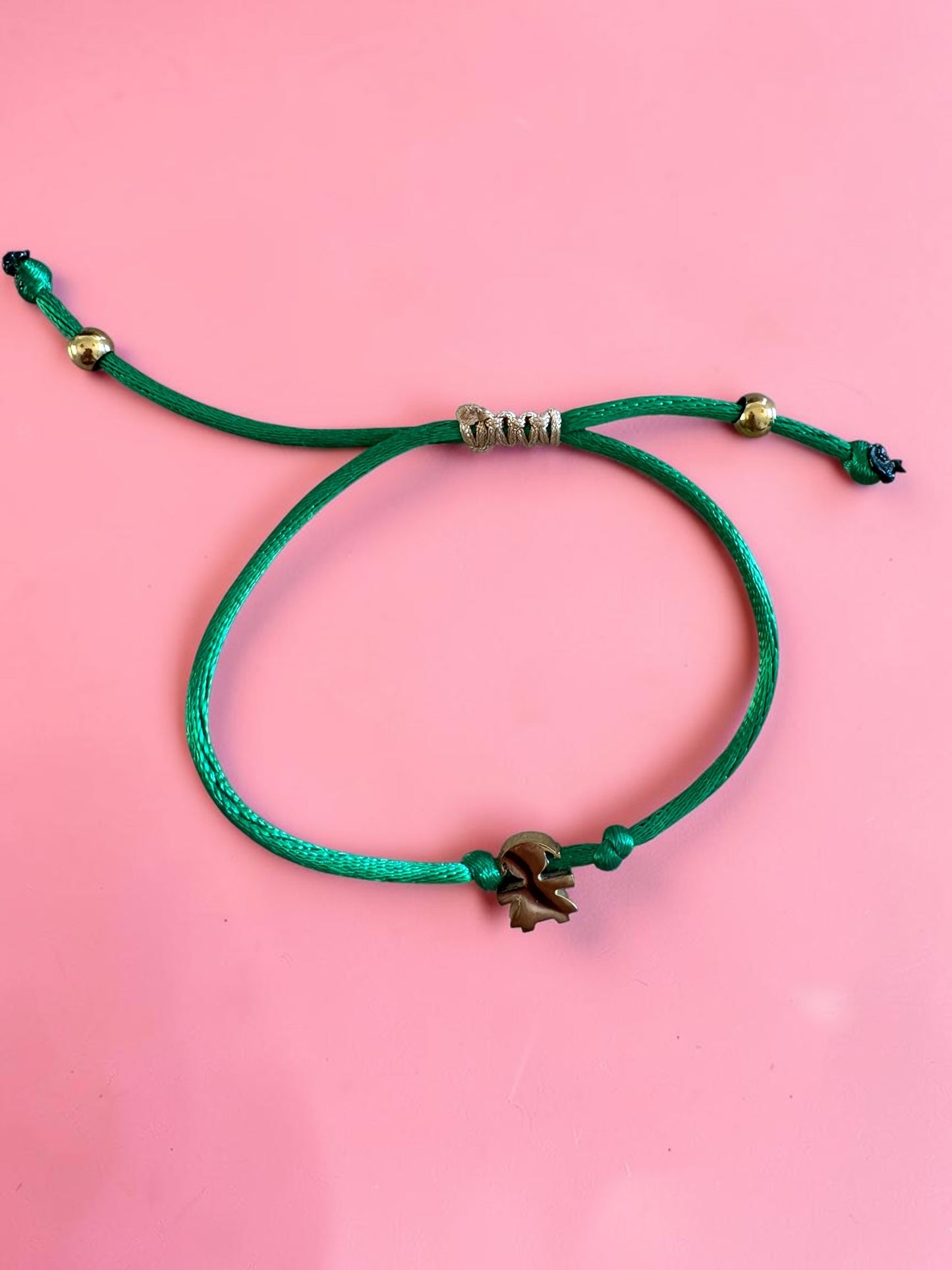 Bracelet Cordon Satiné & Acier Inoxydable 🌟