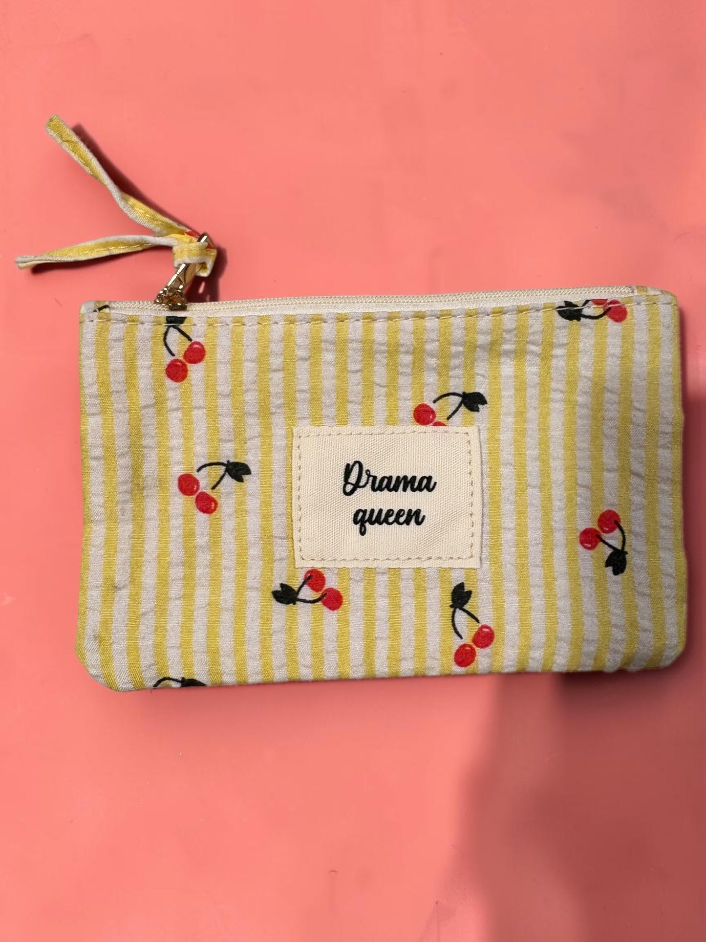 Pochette à Message Fun & Tendance – L'accessoire indispensable