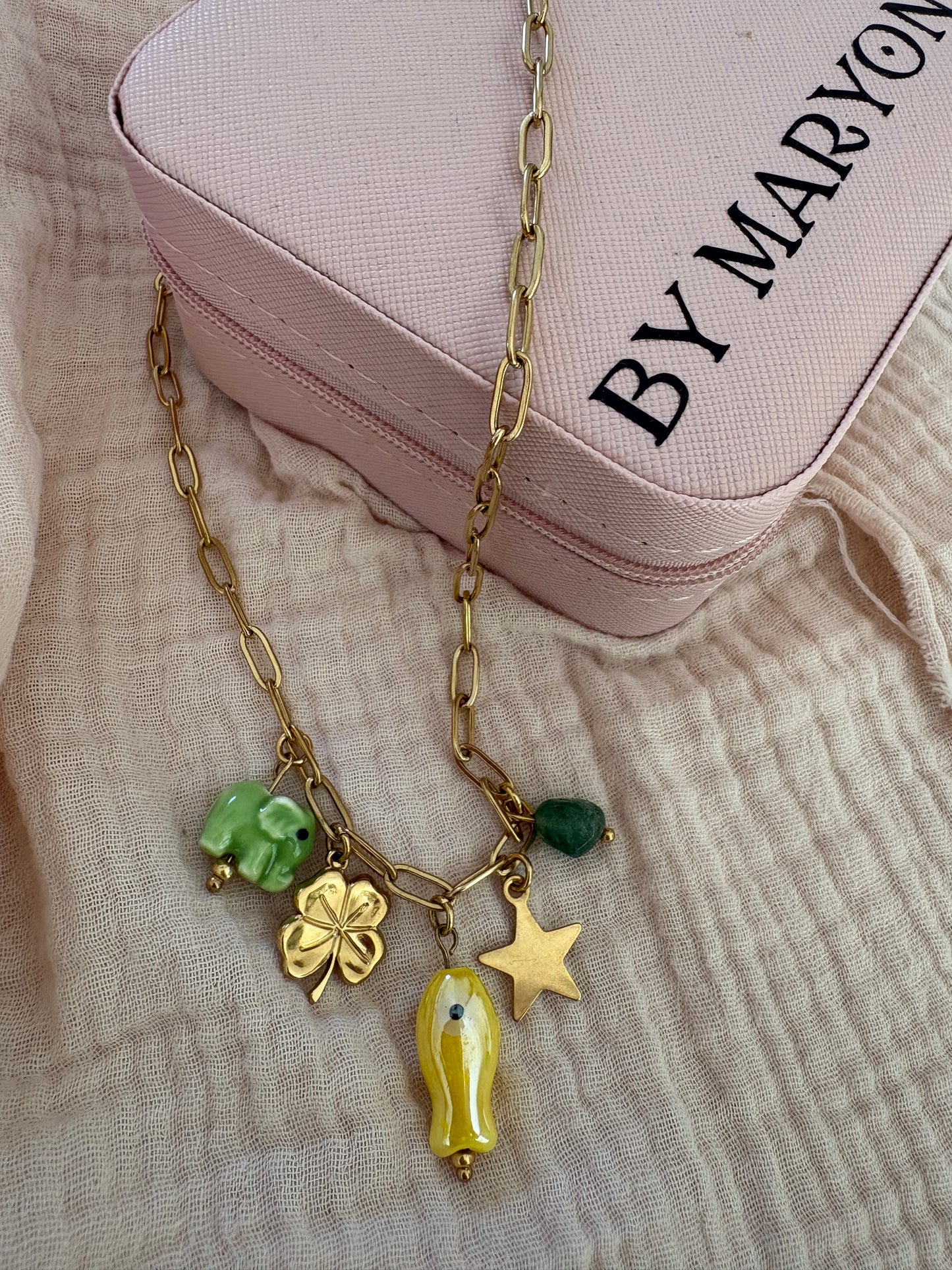 Collier Manifest