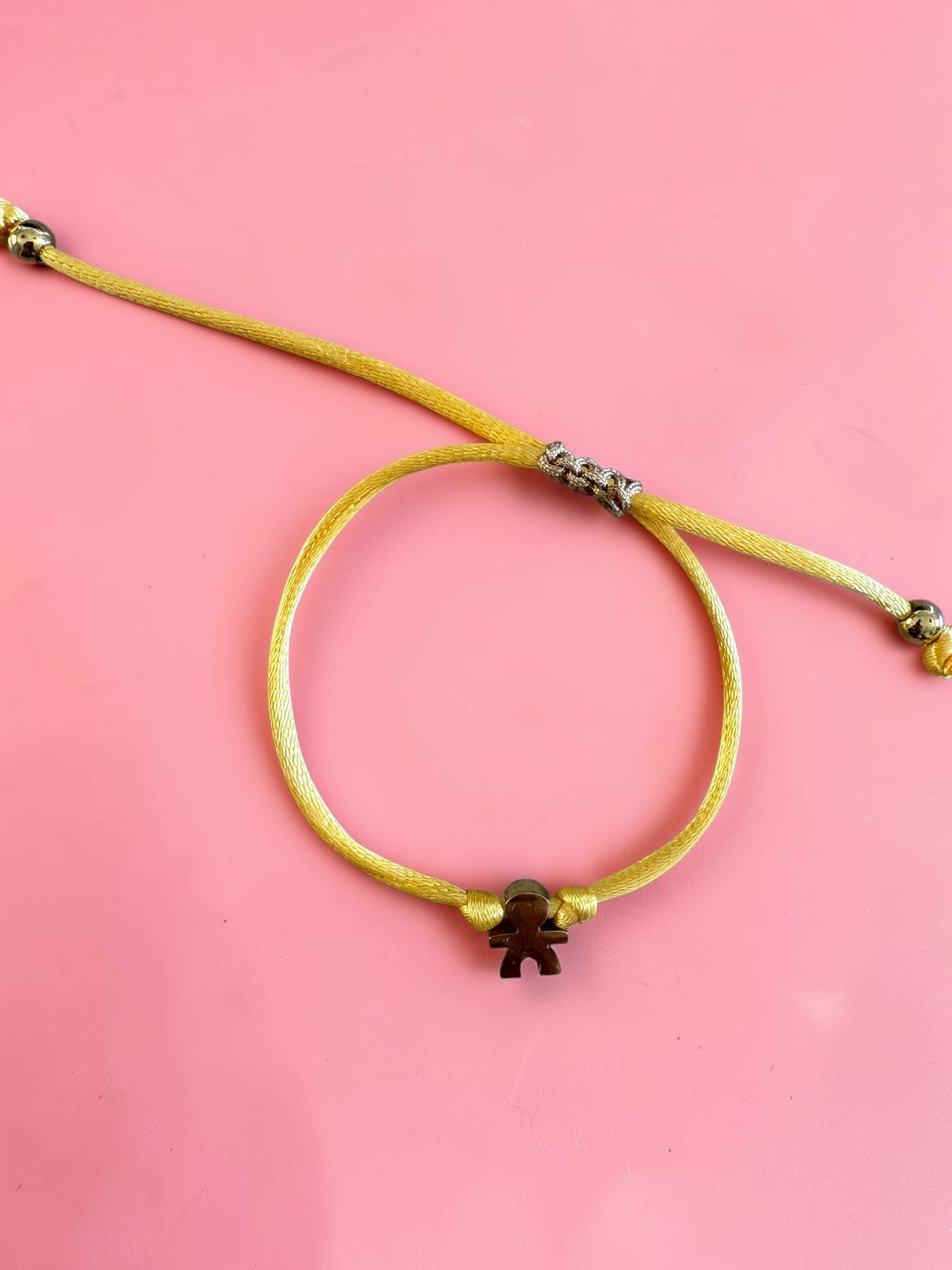 Bracelet Cordon Satiné & Acier Inoxydable 🌟