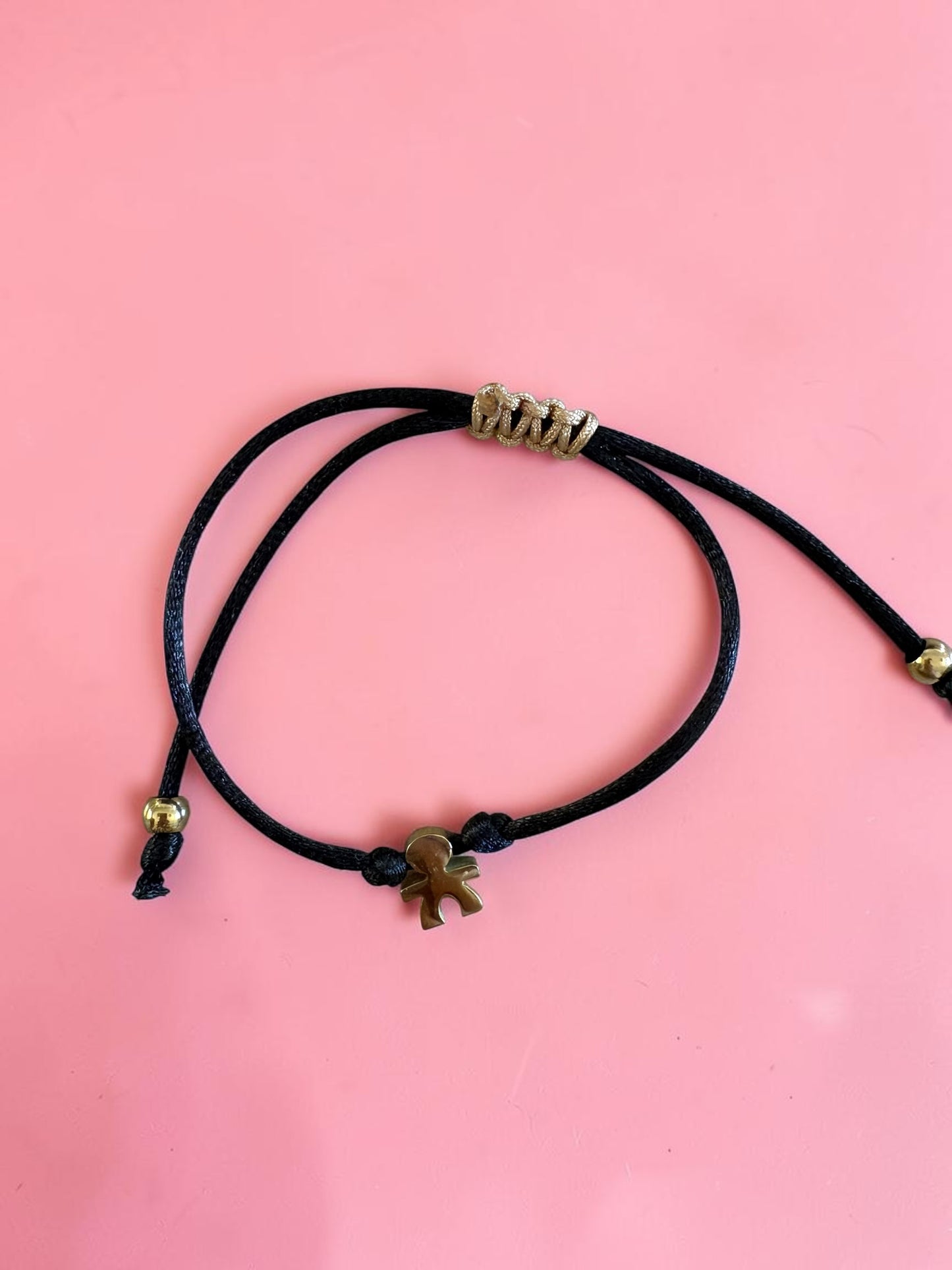 Bracelet Cordon Satiné & Acier Inoxydable 🌟