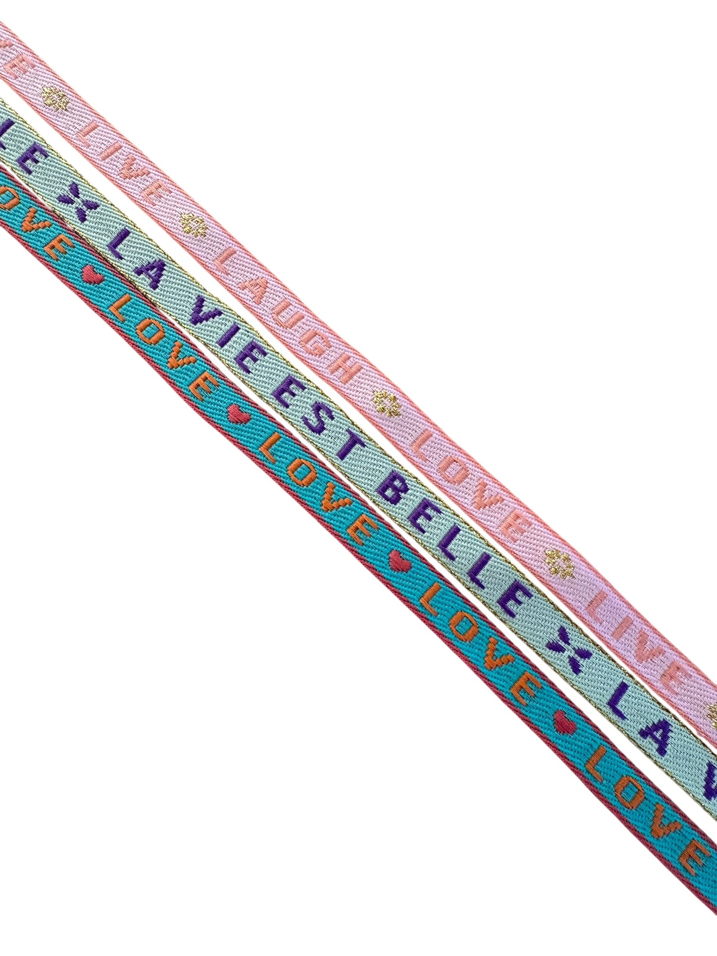 Lot de bracelets à message good vibes