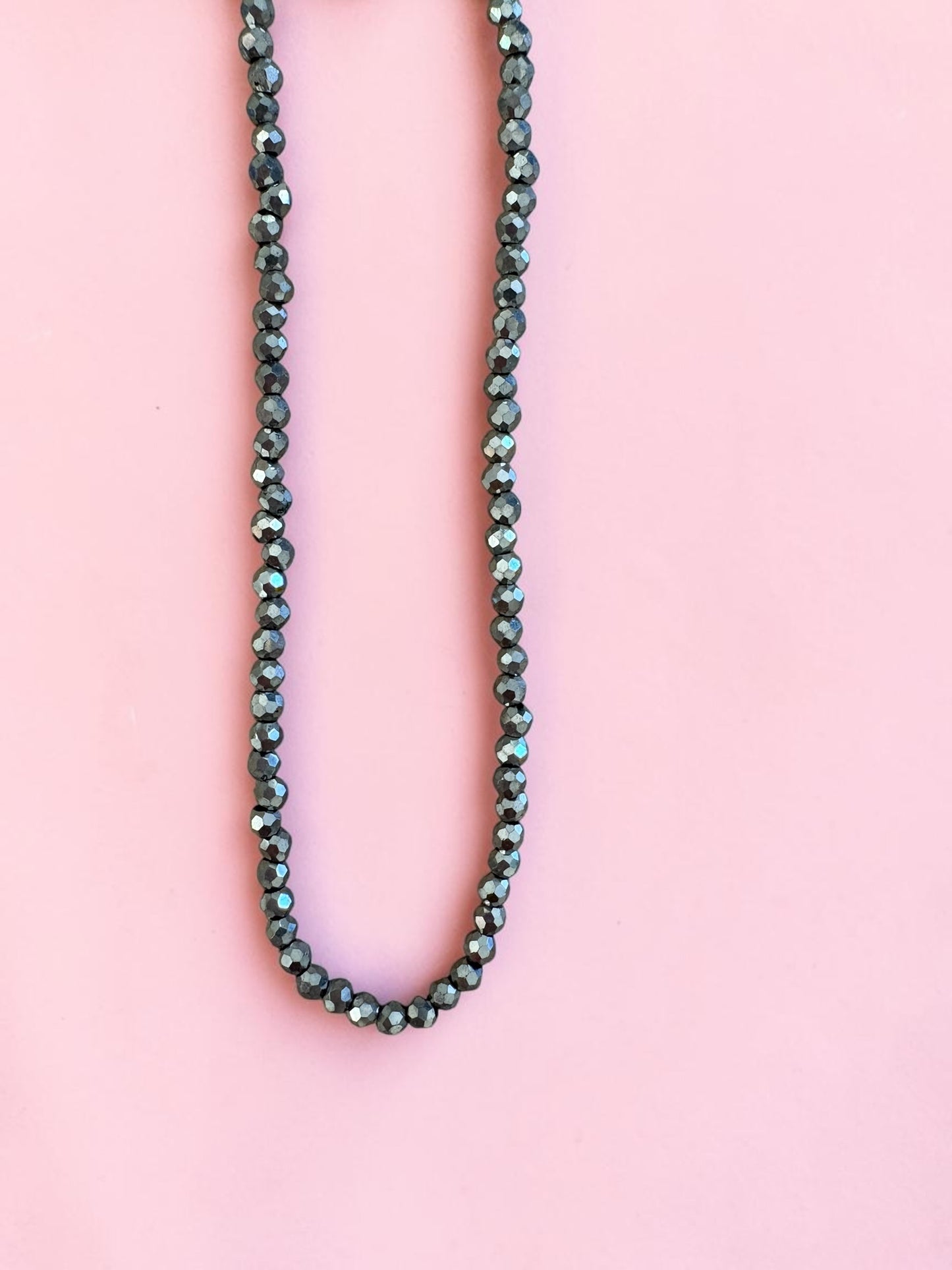 Collier Ras du Cou en Perles Fines