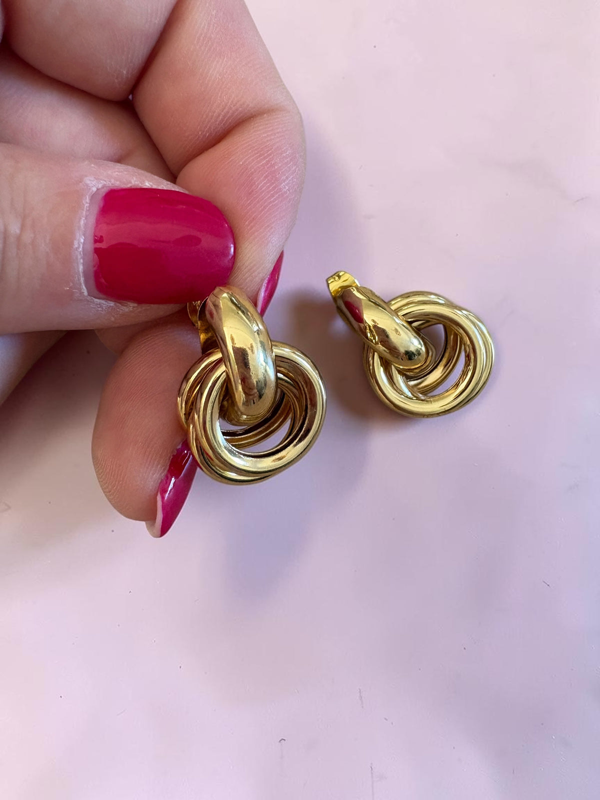Boucles d’oreilles dorées