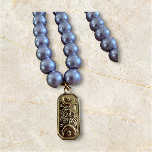 Collier perles colorées & médaille symbolique – Acier inoxydable