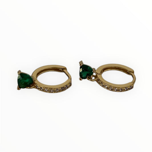 Boucles d’oreilles créoles cœur émeraude – Acier inoxydable doré