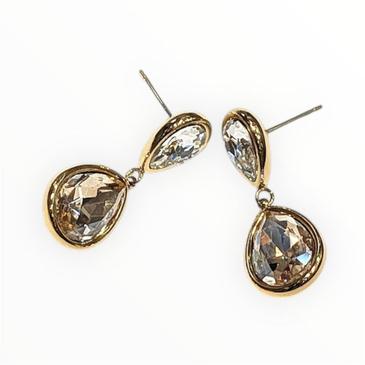 Boucles d’oreilles pendantes dorées femme avec strass cristal clair et rouge rubis By Maryon