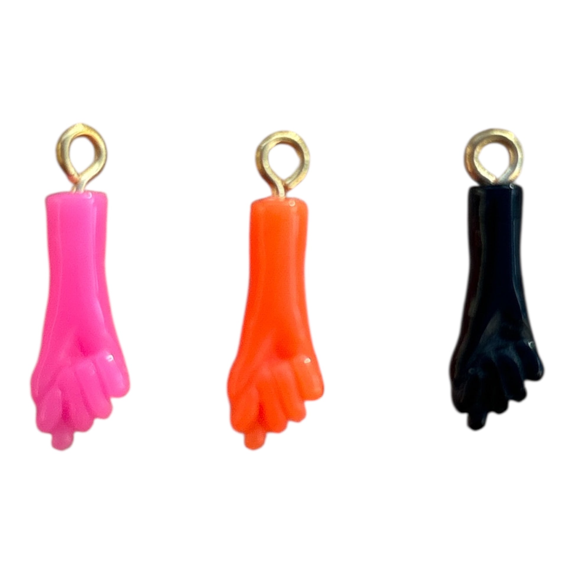 Charm main colorée en résine rose, orange et noir – By Maryon