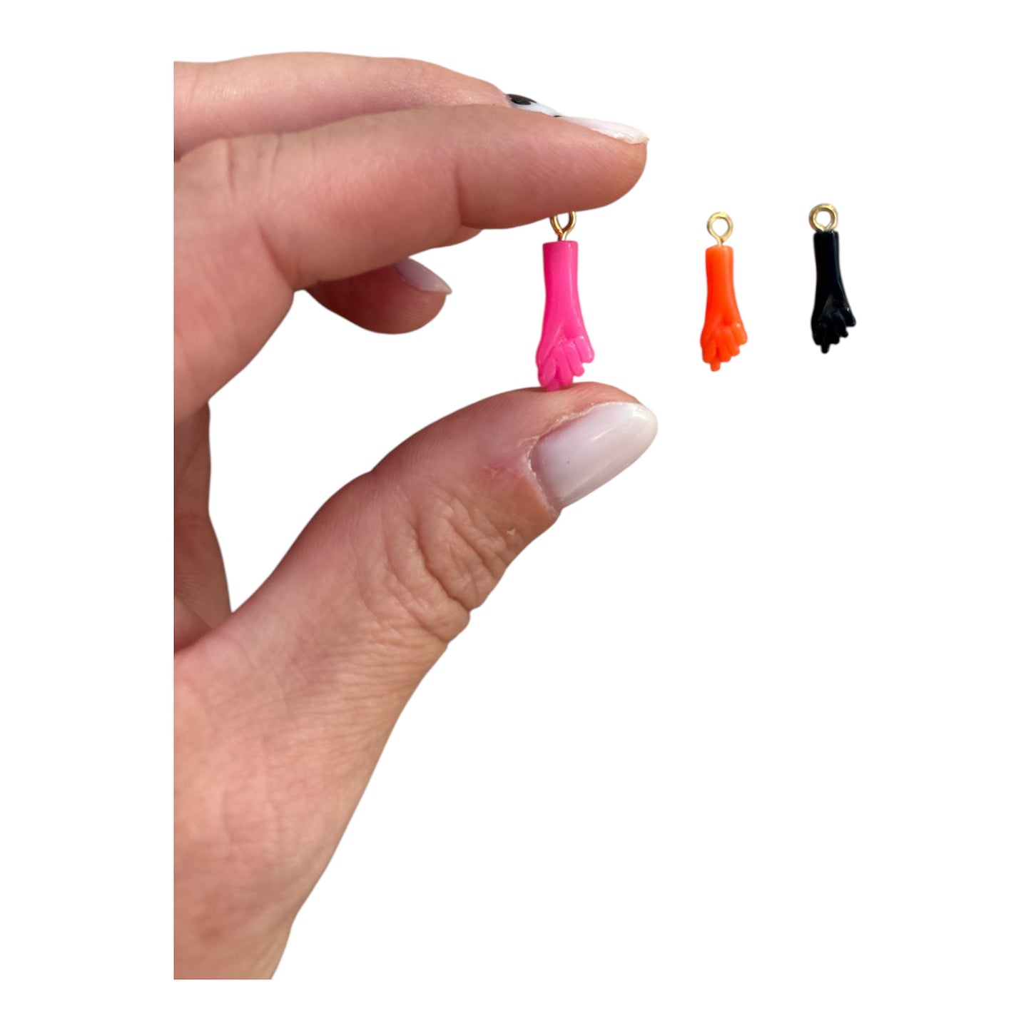 Charm Main Colorée – Rose, Orange ou Noir