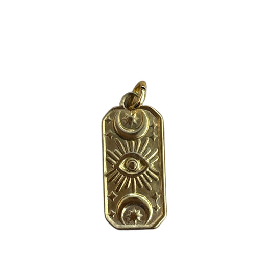 Charm œil protecteur doré By Maryon, symbole d’intuition et de protection, à ajouter sur un bracelet ou collier personnalisé.