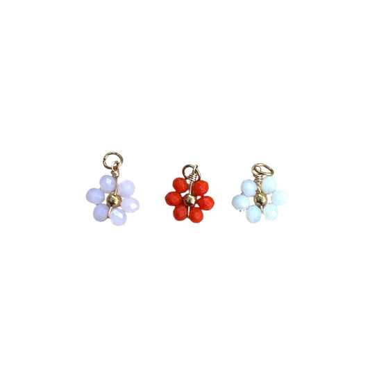 charm fleur, charm coloré, charm bijou, fleur en perles, bijou personnalisé, bar à charms, by maryon,